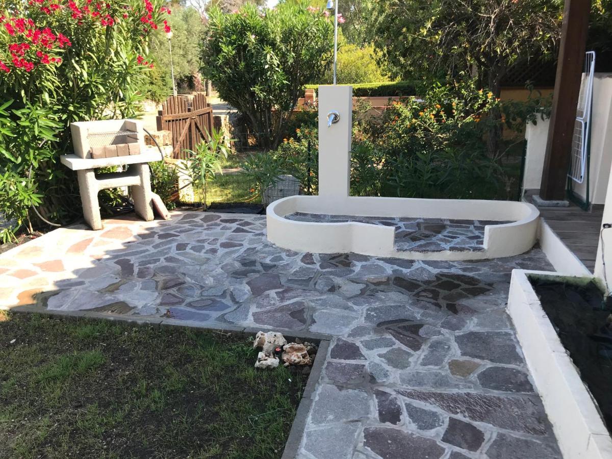 Villetta San Teodoro Iun Q7135 Exteriör bild